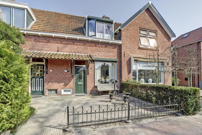 Emmastraat 75, 7621 TW, Borne