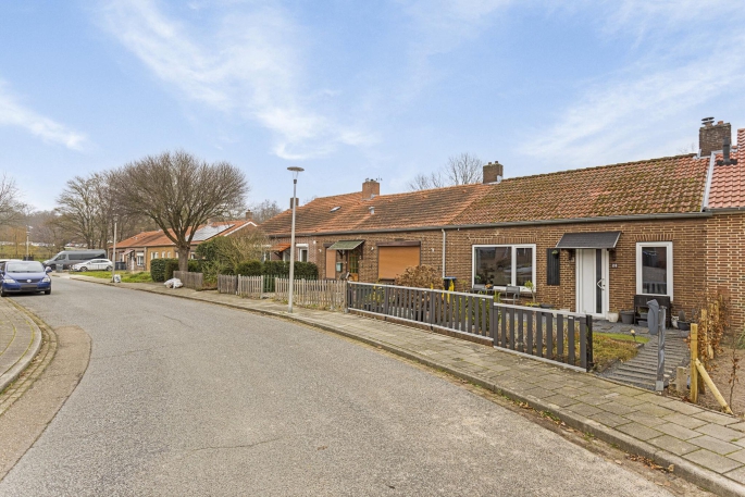 Leeuwerikstraat 28, 6432 JB, Hoensbroek